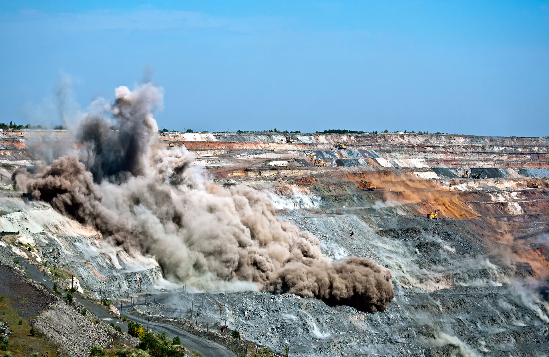 quarry explosion